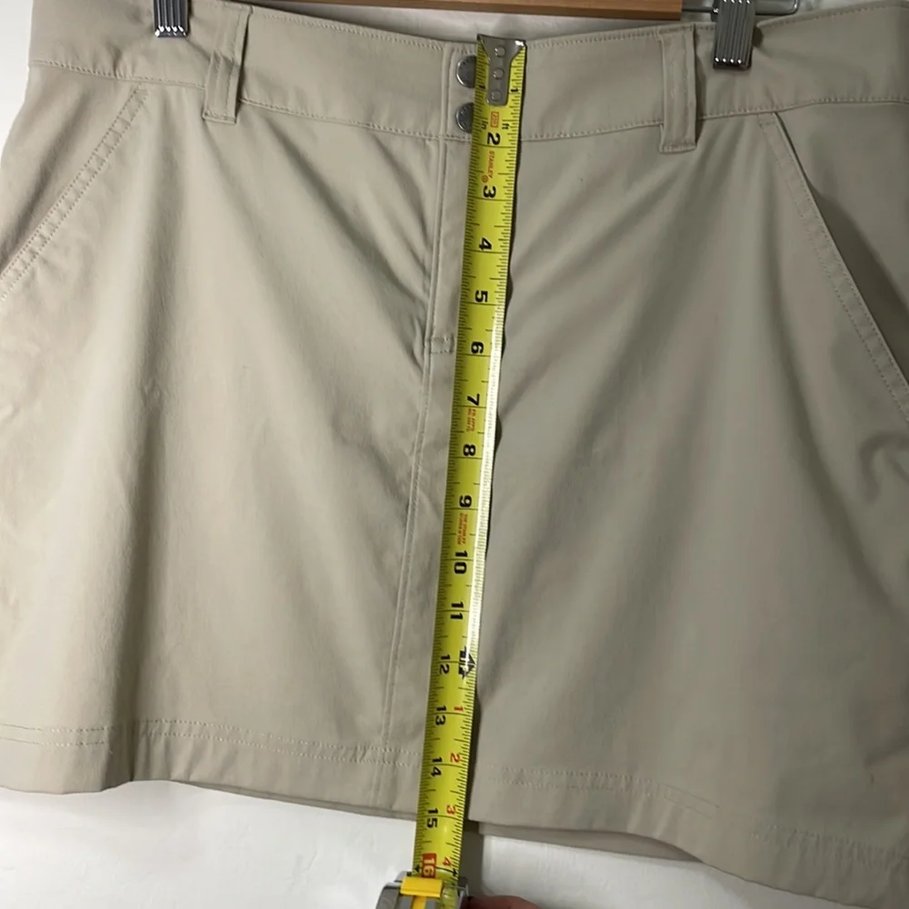 Columbia Beige/Tan Skirt - Picture 9 of 10